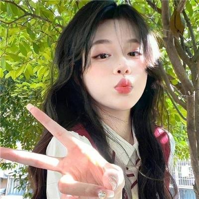凡多和莉丝 封面
