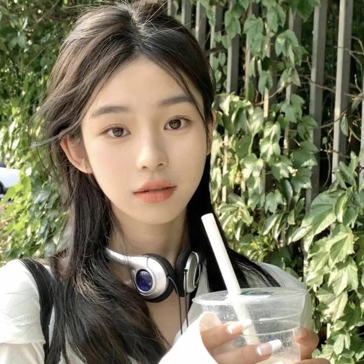 奇妙幽灵 封面
